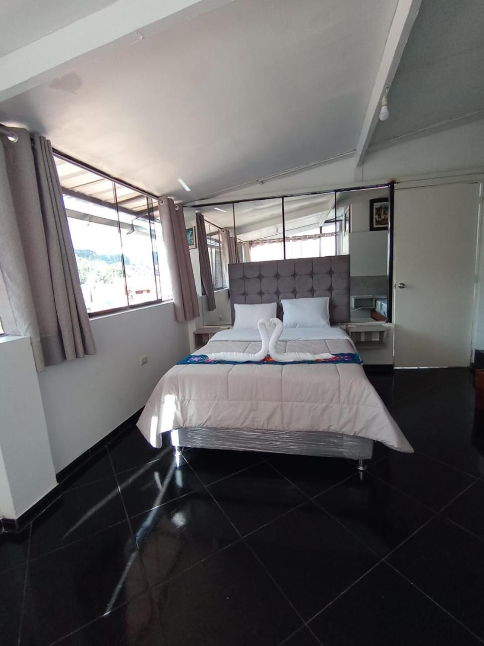 Hostal La Rasa Cusco Bagian luar foto